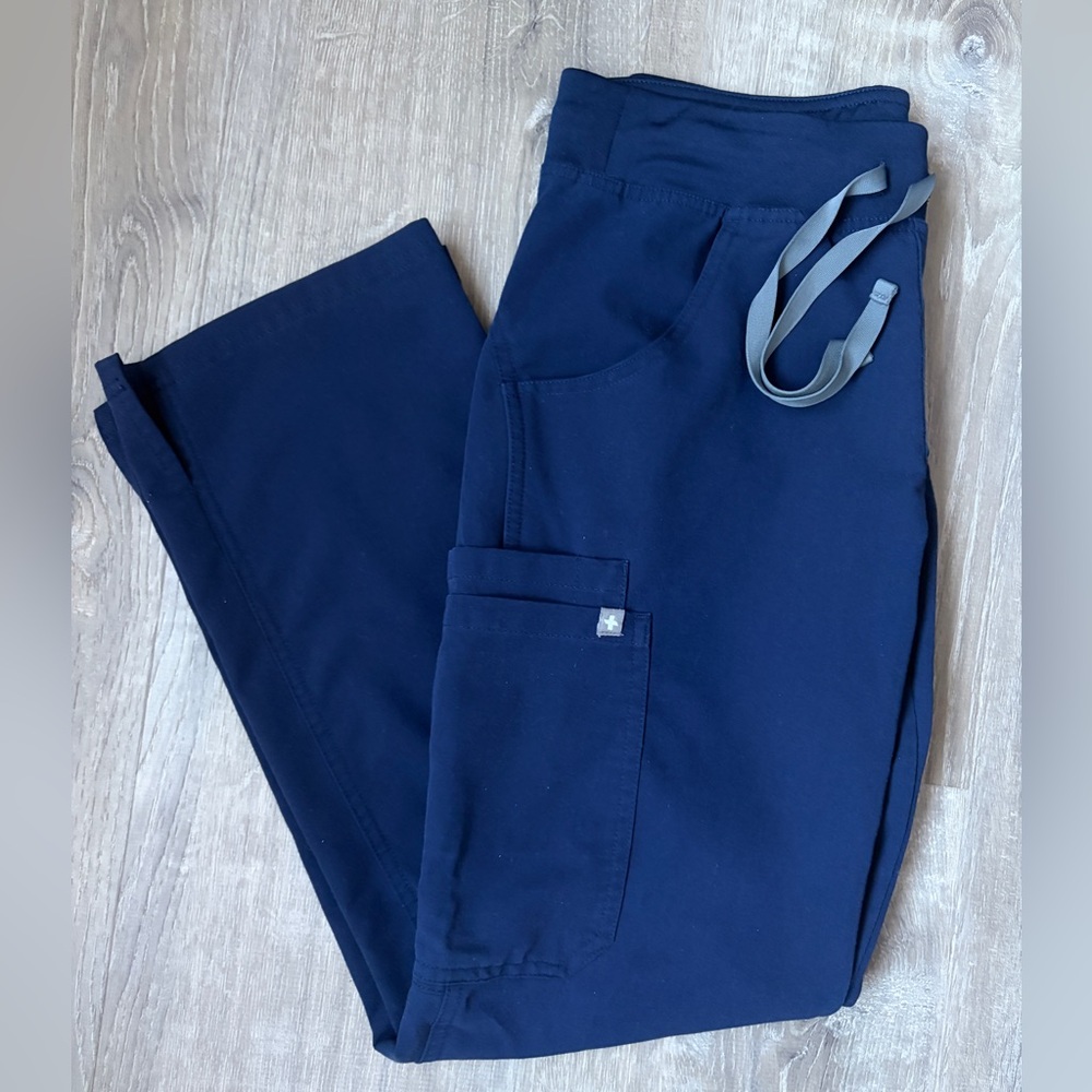 Figs Kade Cargo Pants Women’s Navy XSP